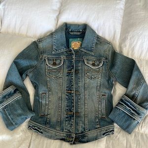 VINTAGE A&F jean jacket